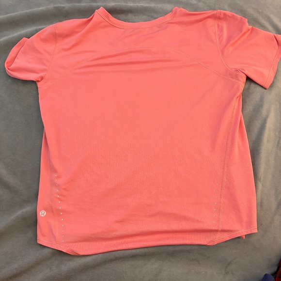 coral pink nike running mesh shirt - Picture 2 of 2